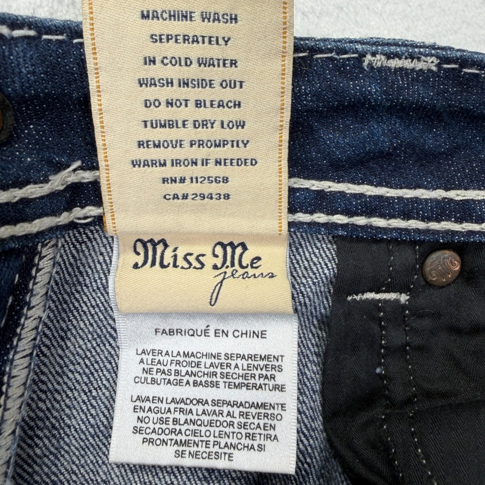 Miss Me Capri Jeans Womens 30 Blue Medium Wash Rhinestone Embroidered JP5418P - Picture 9 of 12